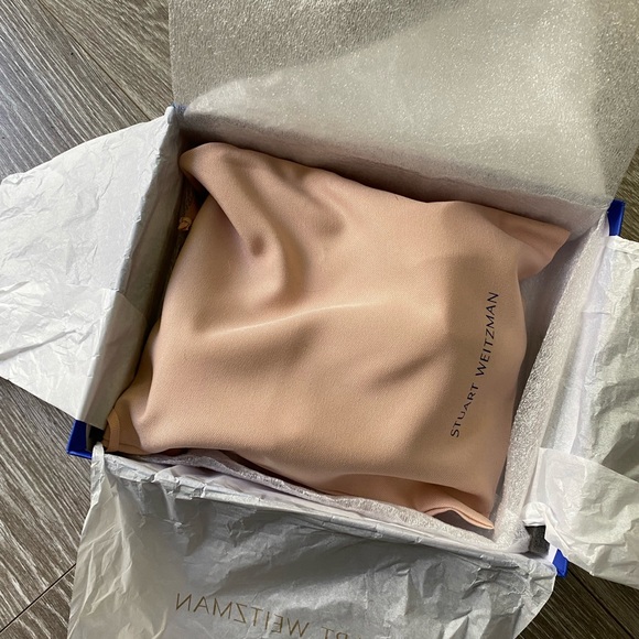 Stuart Weitzman Nudistcurve 100 Sandal in Platino Gold Size 7.5 - Picture 3 of 8